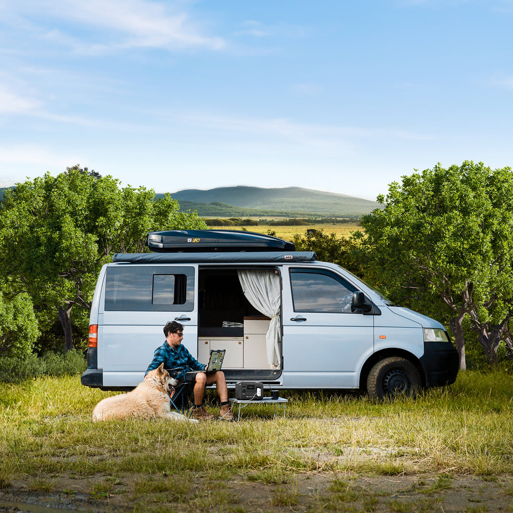 BLUETTI AC2A Estación de energía portátil | 300 W 204 Wh (Amazon)