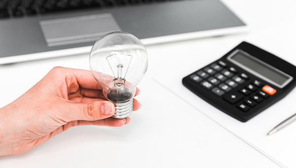 Tarifa de luz indexada: La guía definitiva para ahorrar en 2025