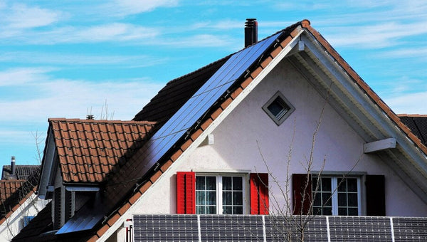 Una instalación fotovoltaica te permite disfrutar del autoconsumo energético