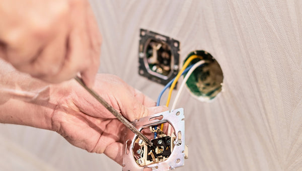 Instalación monofásica en un enchufe