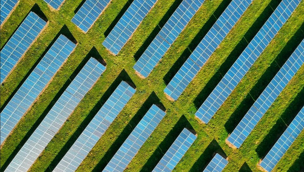 instalación de baterías para placas solares